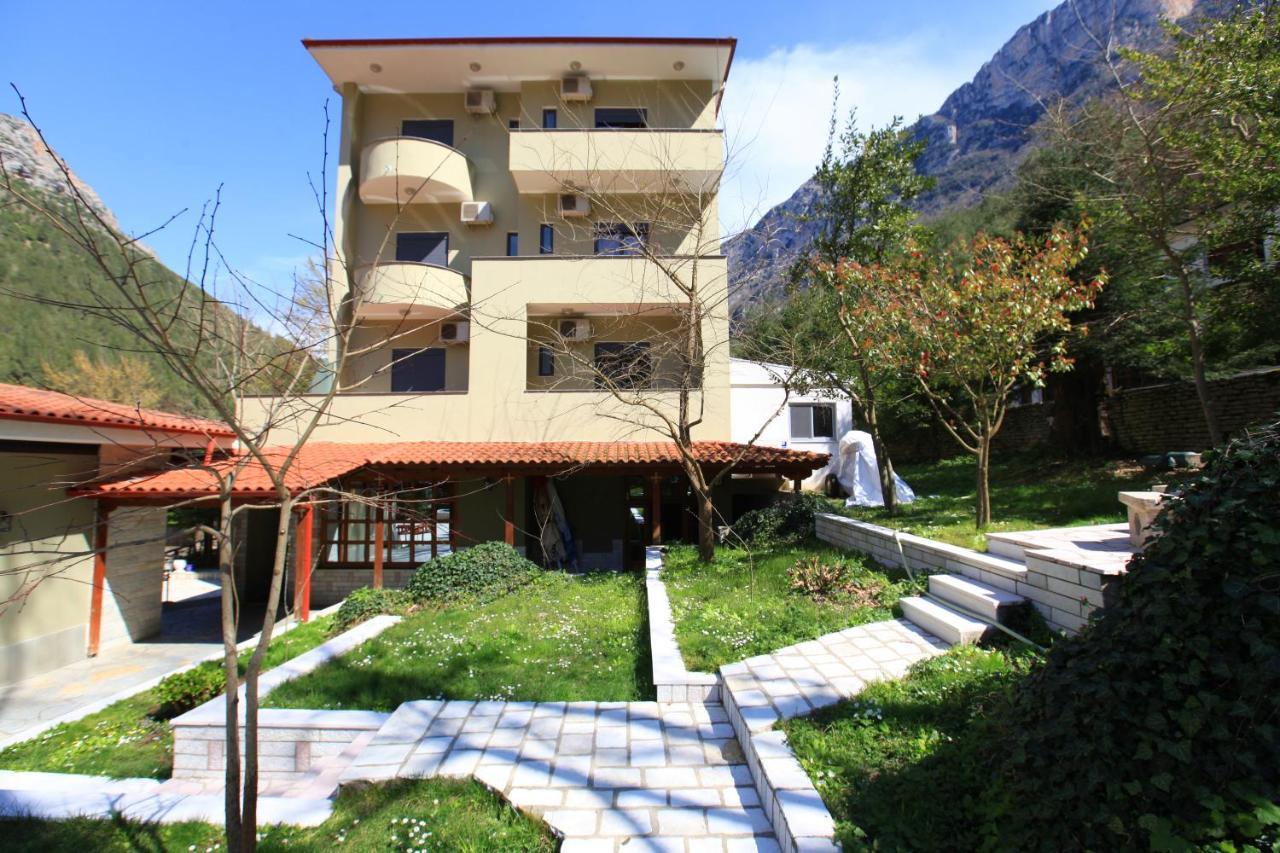 Hotel Gryka E Kelcyres Εξωτερικό φωτογραφία