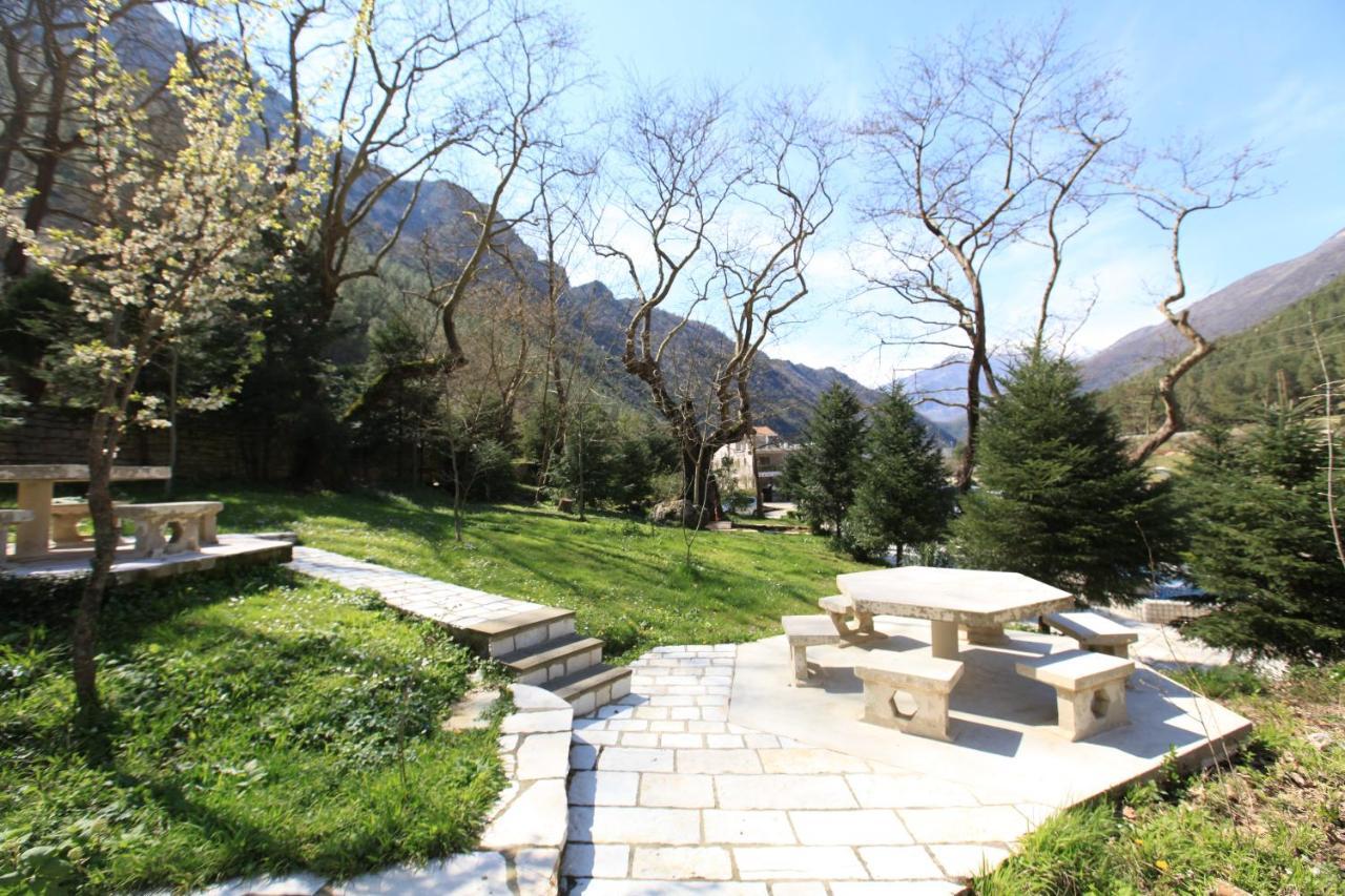 Hotel Gryka E Kelcyres Εξωτερικό φωτογραφία