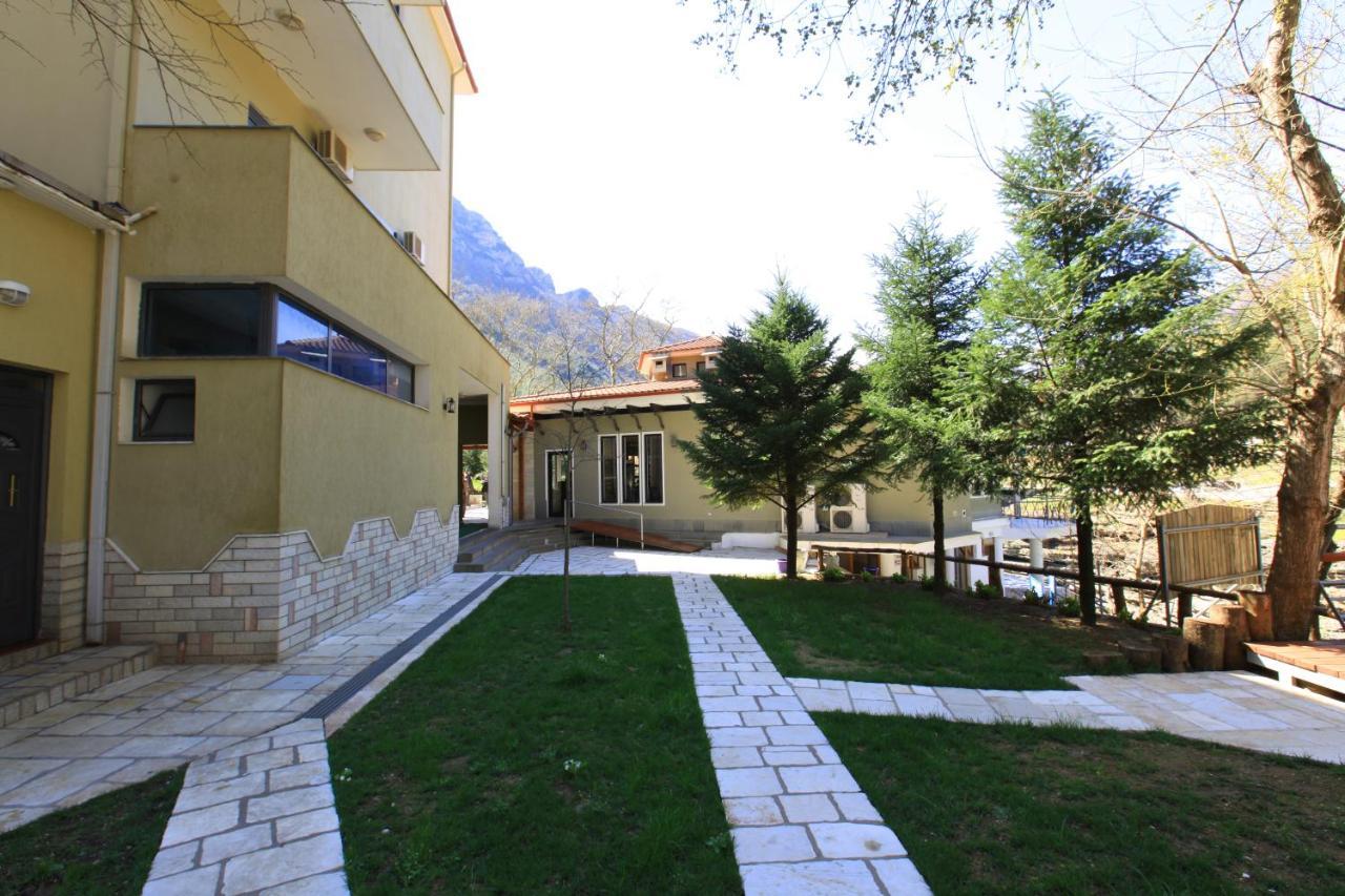 Hotel Gryka E Kelcyres Εξωτερικό φωτογραφία
