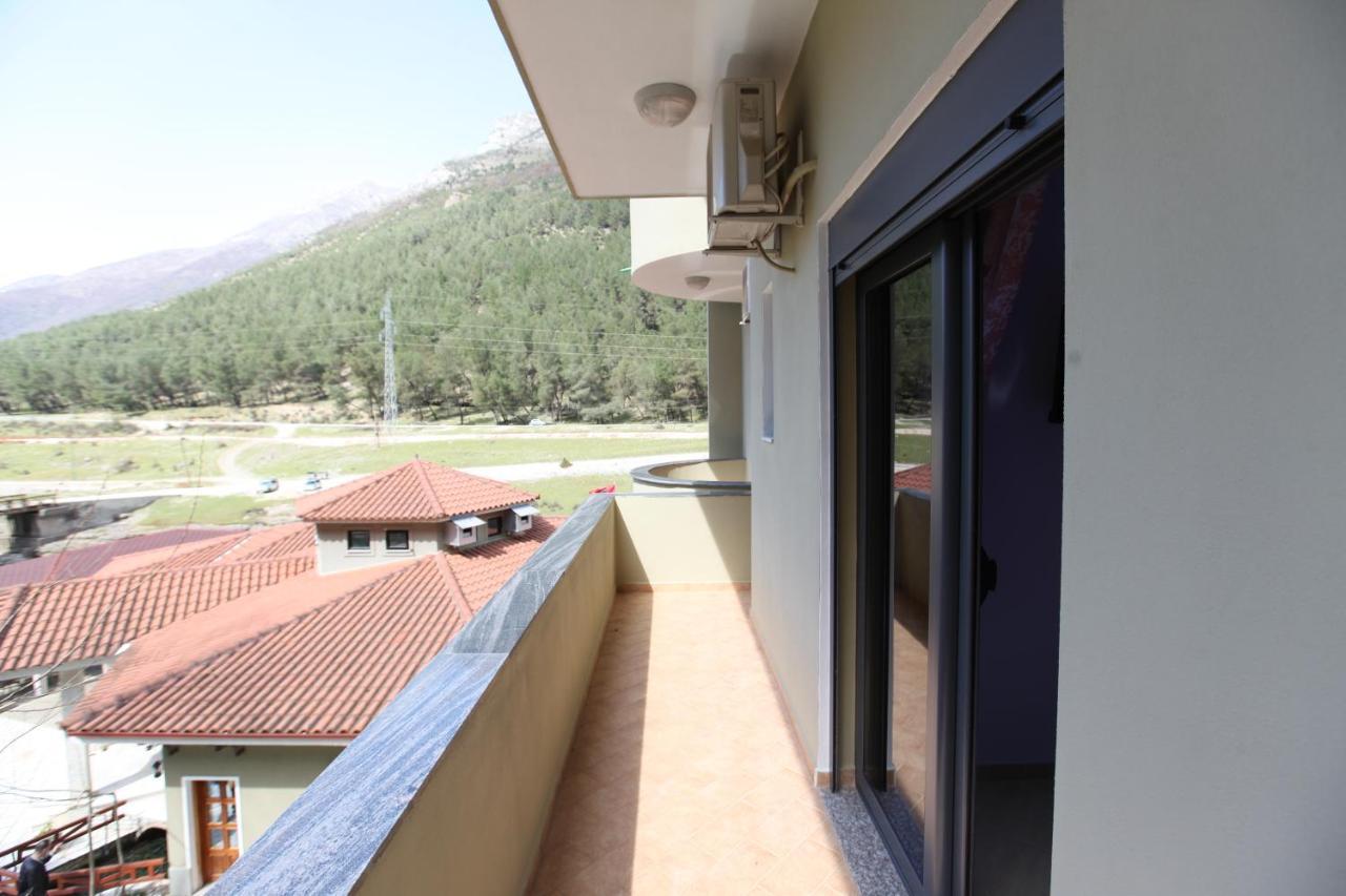 Hotel Gryka E Kelcyres Εξωτερικό φωτογραφία