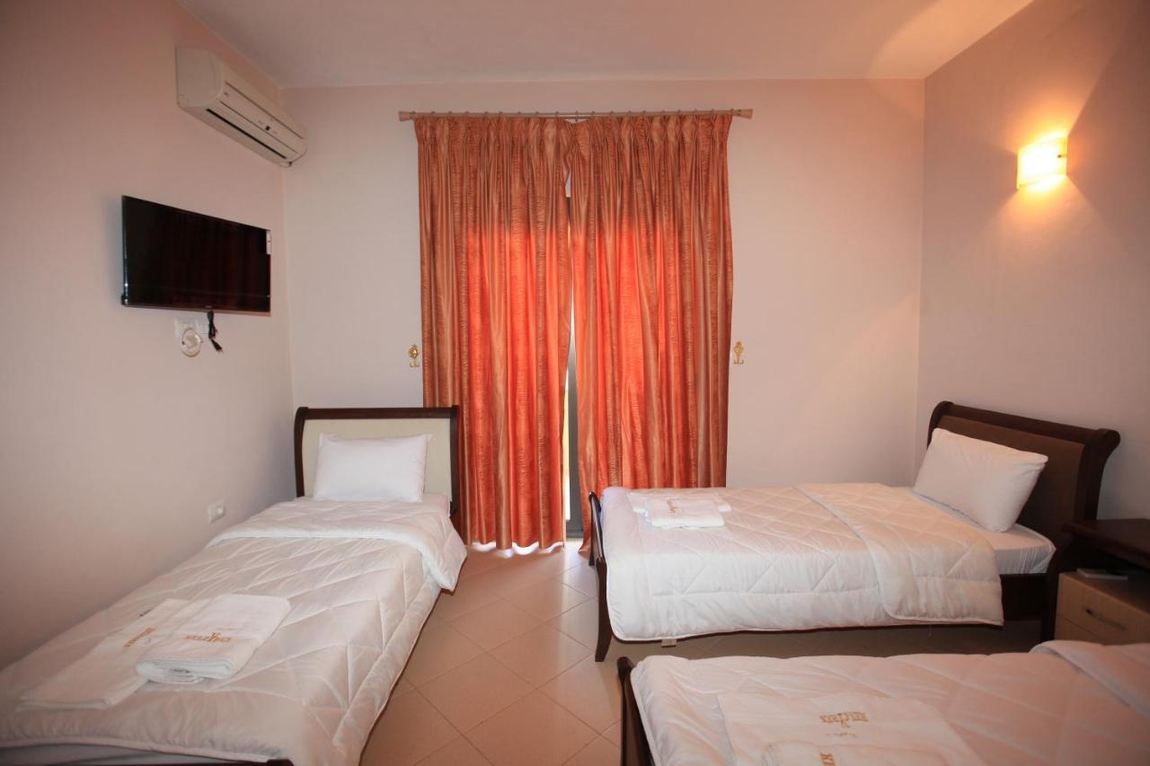 Hotel Gryka E Kelcyres Εξωτερικό φωτογραφία