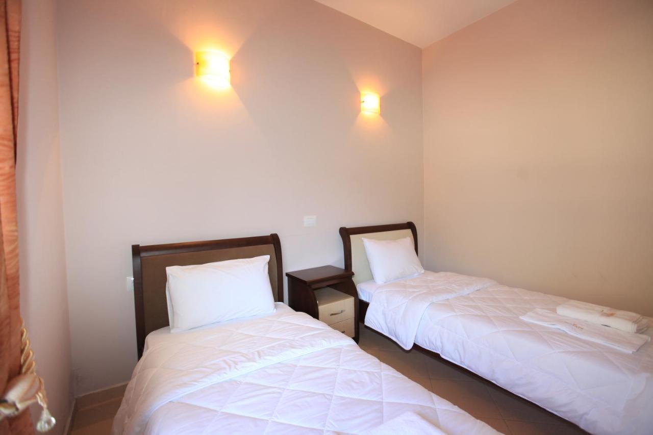 Hotel Gryka E Kelcyres Εξωτερικό φωτογραφία